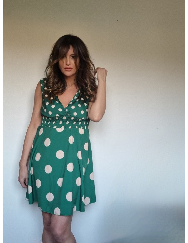 Abito verde pois beige
