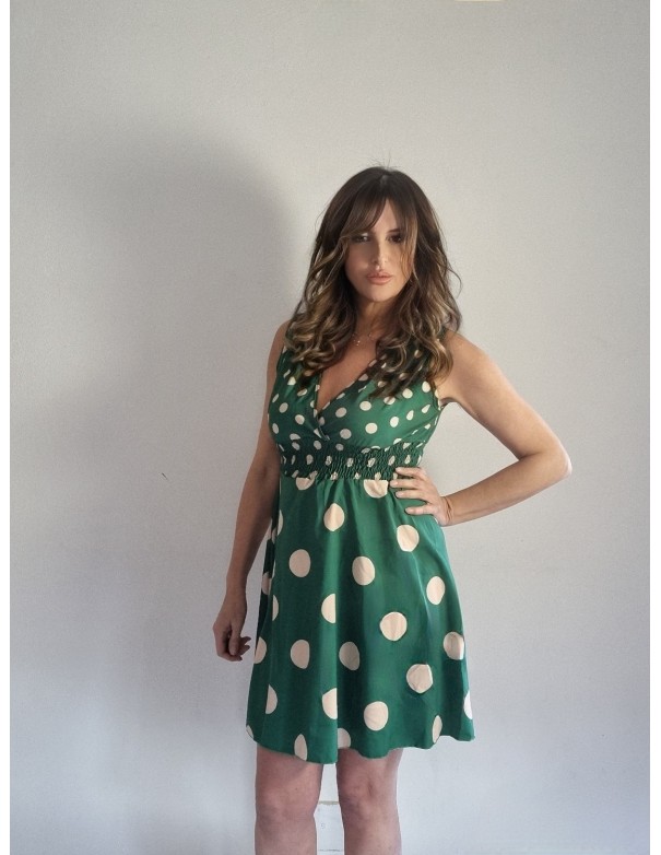 Abito verde pois beige