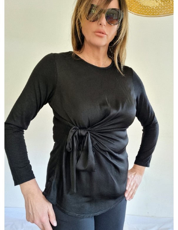 Maglia Nera con Fiocco